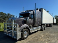 2021 KENWORTH T610SAR 2 SEATER PRIME MOVER.AXLE TYPE: 6X4. DIESEL ENGINE. EATON FULLER 18 SPEED MANUAL TRANSMISSION. INTEGRATED SLEEPER CABIN. REG: XO22CR. VIN: 6F5000000MA472909. KLM: 588034 (SHOWING). GVM: 26.5 TONNE. GCM: 97 TONNE. PLEASE NOTE: TRAILER