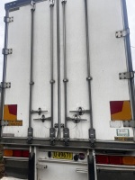 2007 MAXI TRANS TRI-AXLE REFRIGERATED TRAILER. INTERNAL FIBREGLASS WALLS WITH ALUMINIUM CHANNEL FLOORING. FITTED WITH THERMOKING WHISPER SB-310 REFRIGERATION UNIT. HOURS: N/A. REG: U49671. VIN: 6F8T250007B073717. HUB-O-METER: NOT LEGIBLE. ATM: 38 TONNE. S