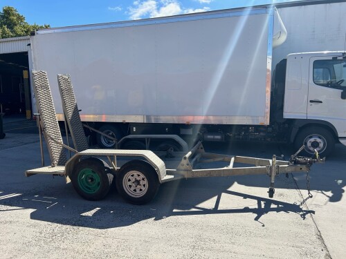 2011 BULLANT TANDEM AXLE GALVANISED 2TONNE PLANT TRAILER WITH LOADING RAMPS