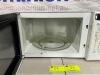 SAMSUNG MICROWAVE. 34LT. MODEL MW123H. 1000W. 517MM W X 297MM H X 379MM D. AUTO COOK OPTIONS. WHITE EXTERIOR. MINOR MARKS/SCRATCHES. POWERS ON. - 2