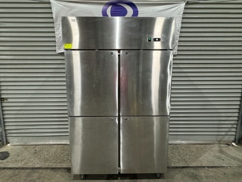 1 X COMMERCIAL BEST TOP UPRIGHT FREEZER. STAINLESS STEEL 4 DOOR. 1010 LITRE CAPACITY. MODEL CFT48-4. FITTED WITH SELF CONTAINED MOTOR.