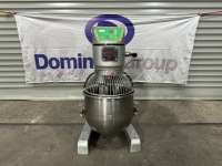 1 X 2015 F.E.D COMMERCIAL DOUGH MIXER. MODEL TS201. 240V. 20 LITRE STAINLESS STEEL BOWL. SAFETY GUARD.
