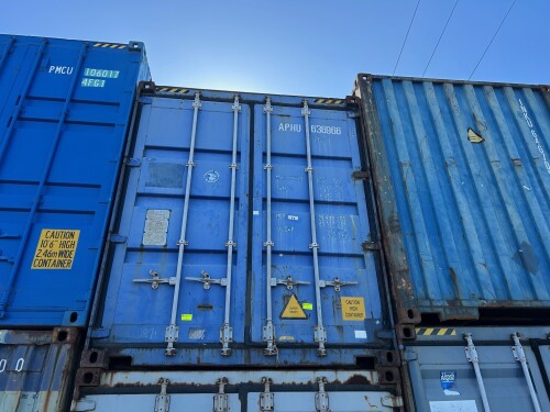 2005 STEEL 40 FOOT SHIPPING CONTAINER.