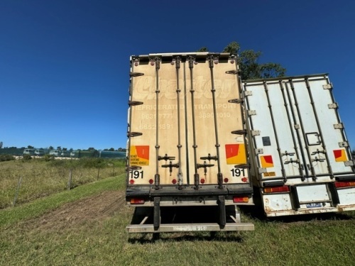 03/1995 FTE 3A TRI-AXLE REFRIGERATED TRAILER. INTERINAL FIBERGLASS WALLS WITH ALUMINIUM CHANEL FLOORING. FITTED WITH THERMOKING WHISPER SB-330 REFRIGERATION UNIT. UNIT HOURS N/A. VIN 6B9FTE3BRSMAA5375. 38 TOONE. SUSPENSION. SPRING. PLEASE NOTE. THIS VEHIC