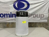 SAMSUNG AIR PURFIER. MODEL AX40T303WM. (NOTE NOT WORKING PARTS ONLY).