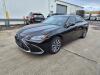 1/2023 LEXUS ES300H LUXURY (ESXZ1L) CVT 2.5I 88KW HYBRID SEDAN. 4 CYLINDER 2.5LT PETROL. AUTOMATIC TRANSMISSION. FULL ELECTRICS. ELECTRIC SEATS. AUDIO SYSTEM. REVERSE CAMERA. SUNROOF. FRONT AND REAR A/C. SERVICE BOOK. OWNERS MANUAL. 2 X KEY. KLM: 146645 ( - 3